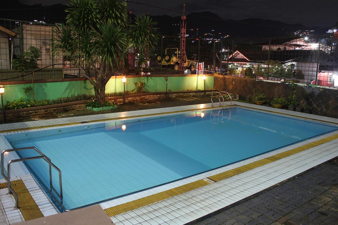 Permata Alam Hotel Пунчак Екстер'єр фото